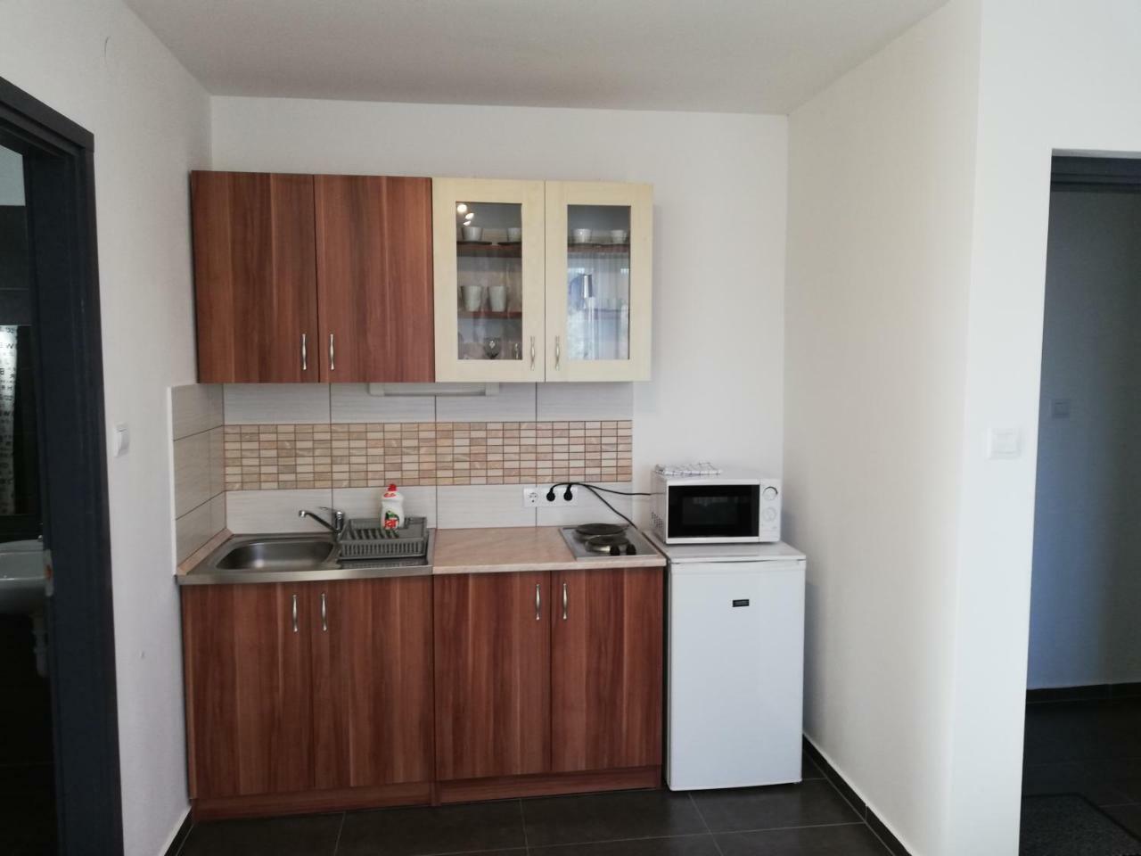 Apartman 25 Шопрон Екстериор снимка