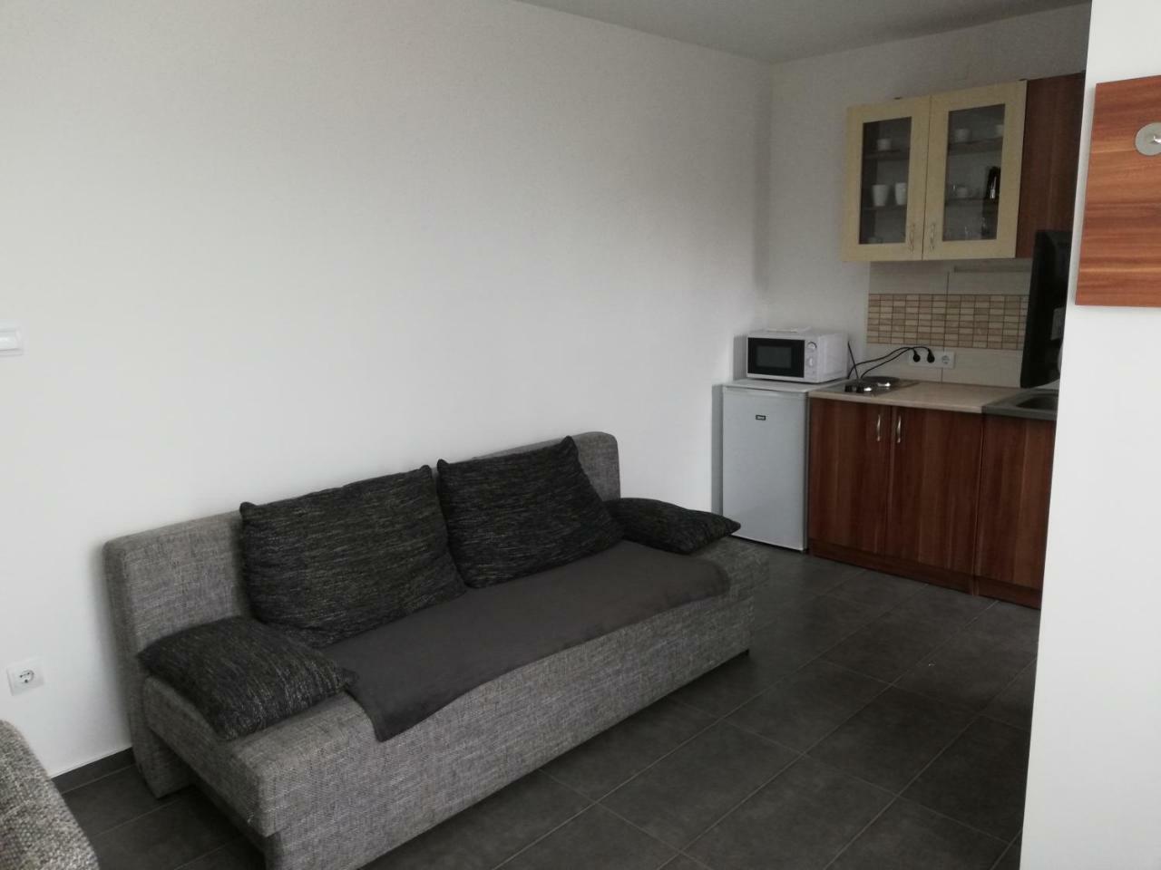 Apartman 25 Шопрон Екстериор снимка